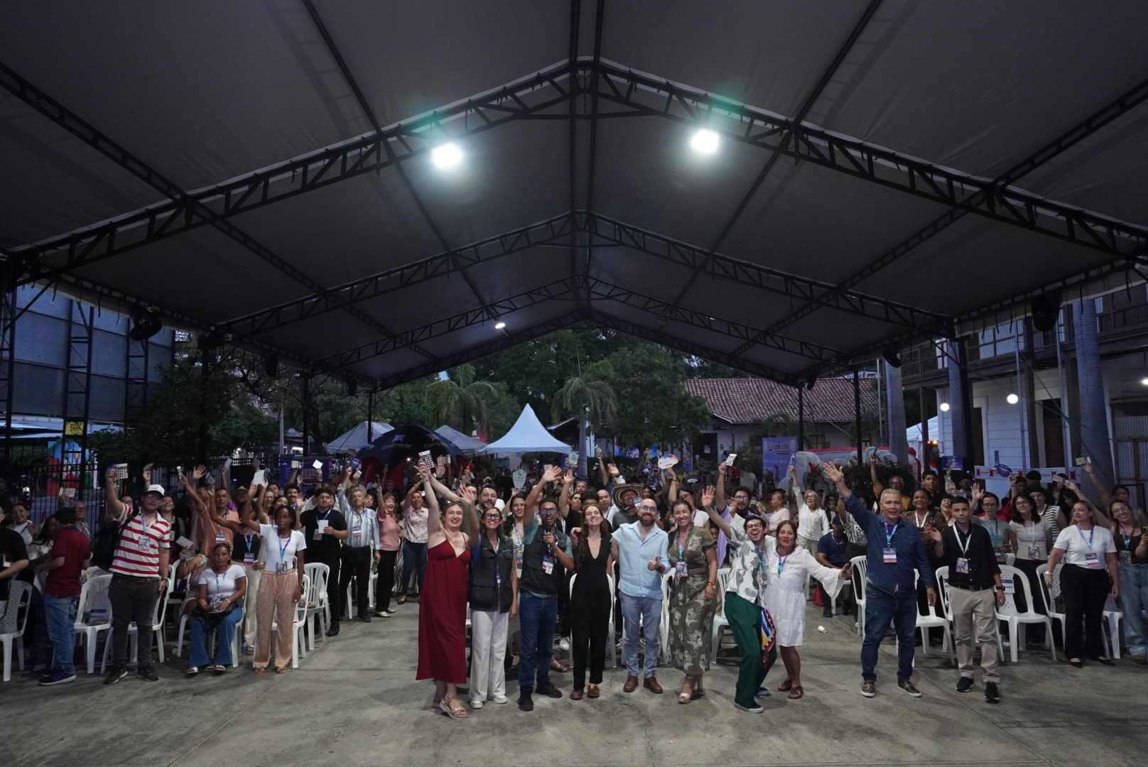 Público durante la clausura de CONEXCINE 2026