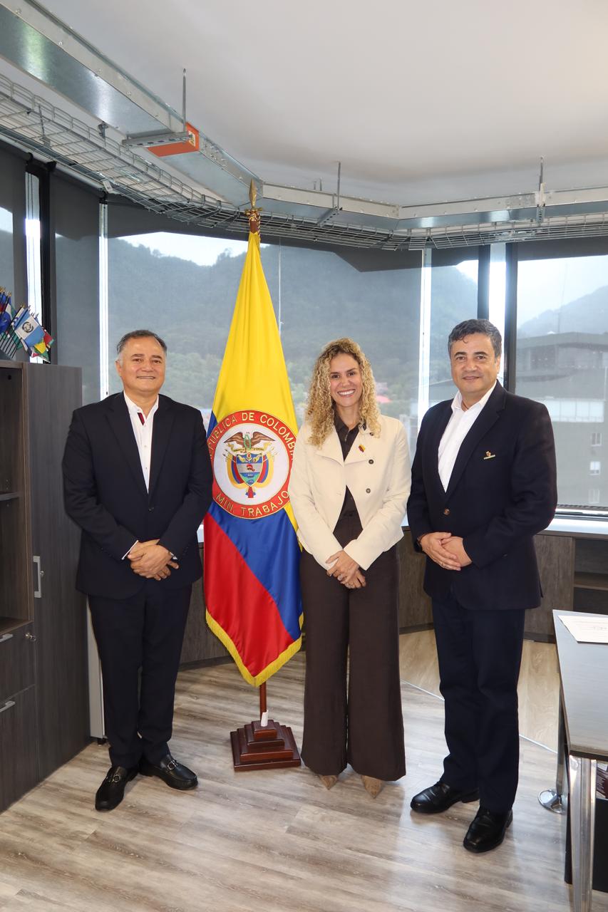 Reunión de FEDECAJAS con el Ministerio del Trabajo sobre el Sistema del Subsidio Familiar