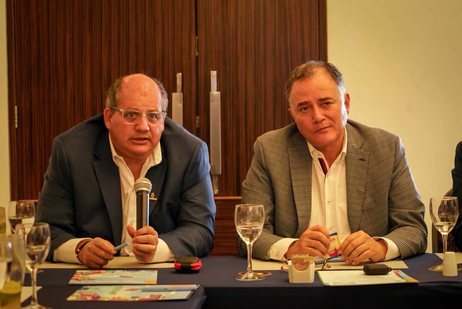 Representantes de las Cajas de Compensación Familiar durante la Junta Directiva de FEDECAJAS